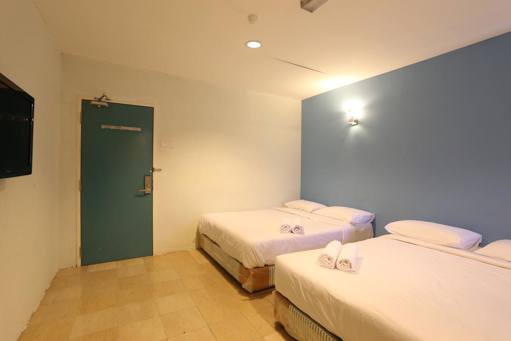 New Town Hotel Klang Room photo